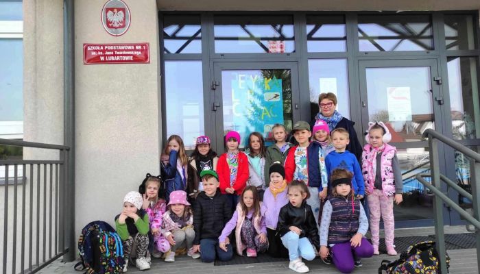 WIZYTA PSZCZÓŁEK W SZKOLE