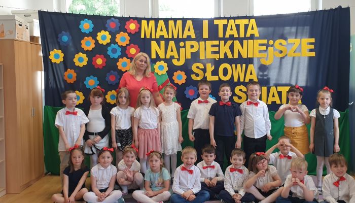 DZIEŃ MAMY I TATY